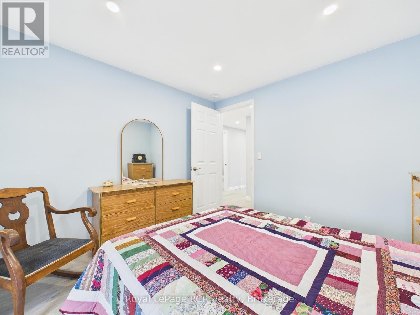 45 CLYDE STREET Image 31