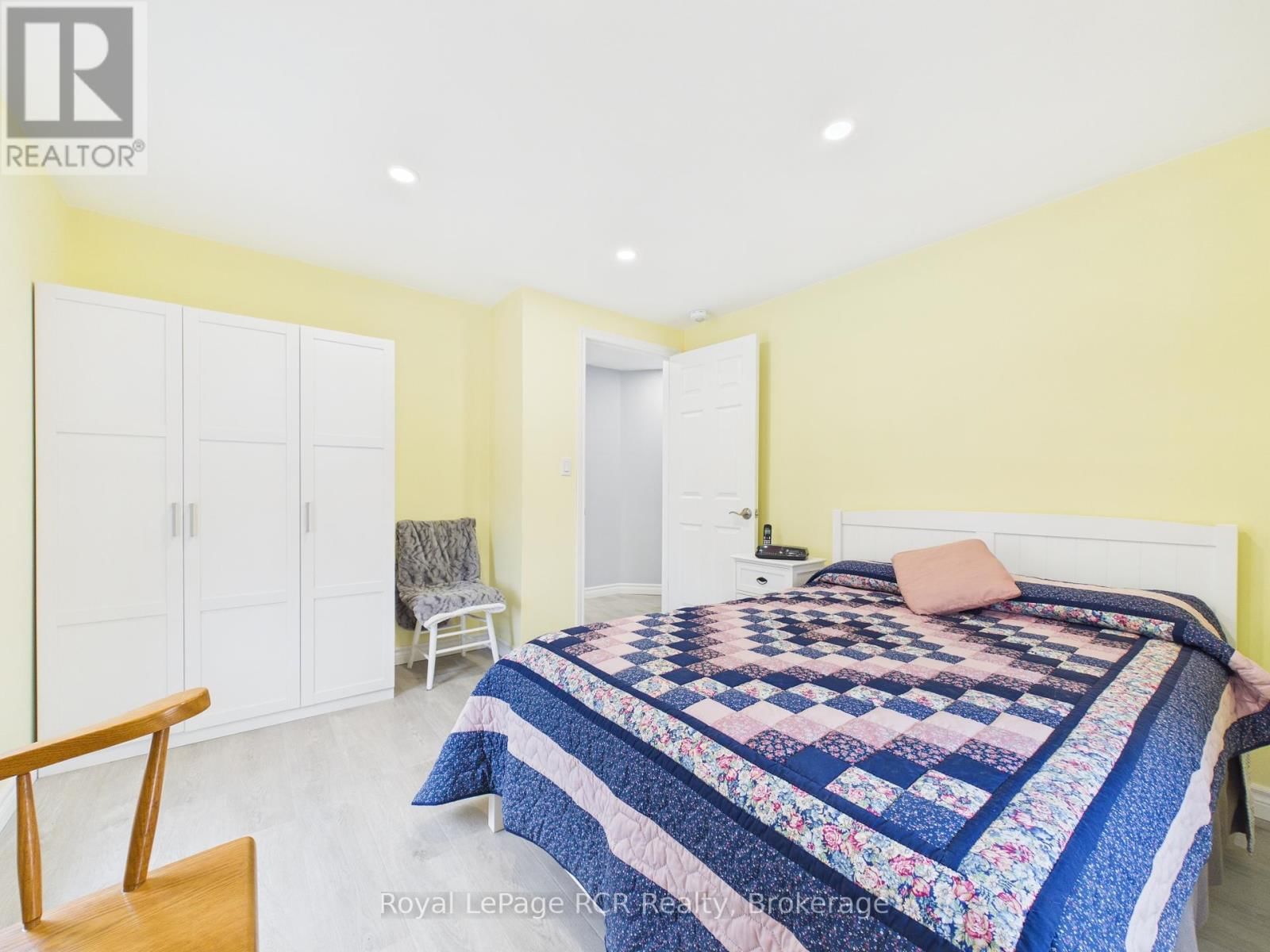 45 CLYDE STREET Image 33