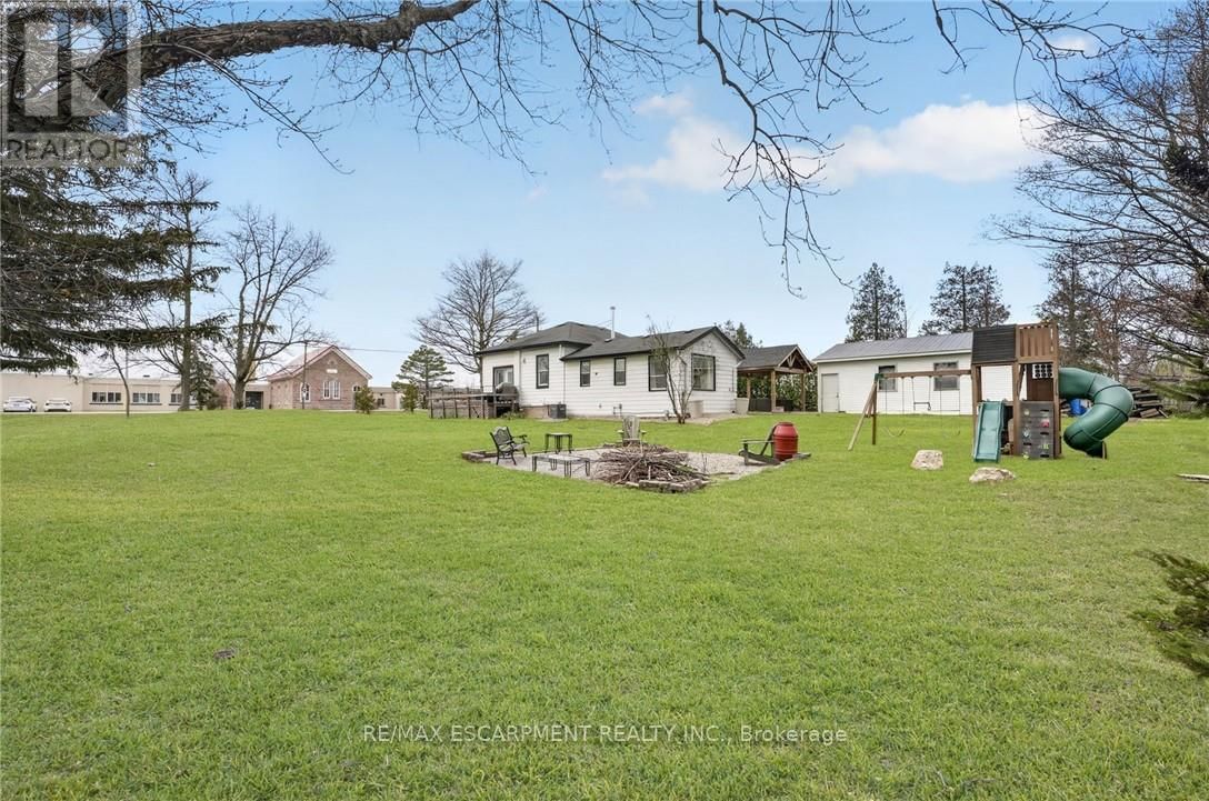 395 MUD STREET EAST Image 4