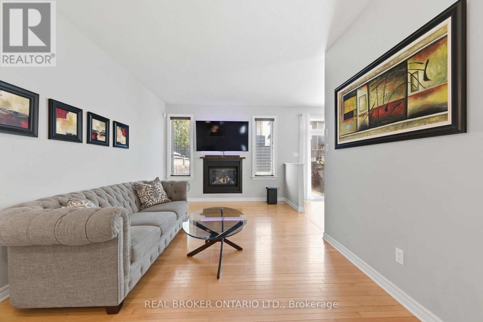 417 STALWART CRESCENT Image 12