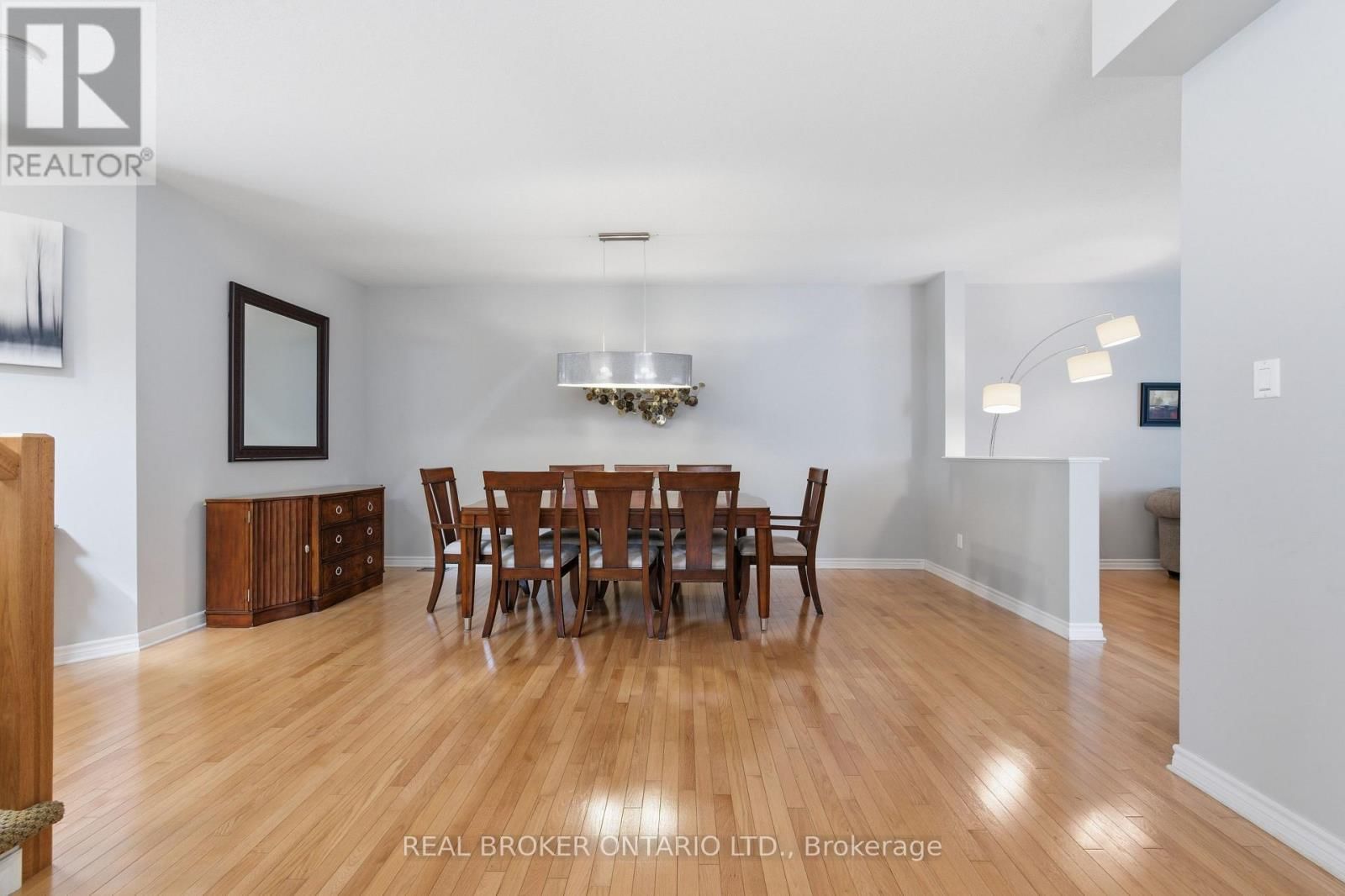 417 STALWART CRESCENT Image 7