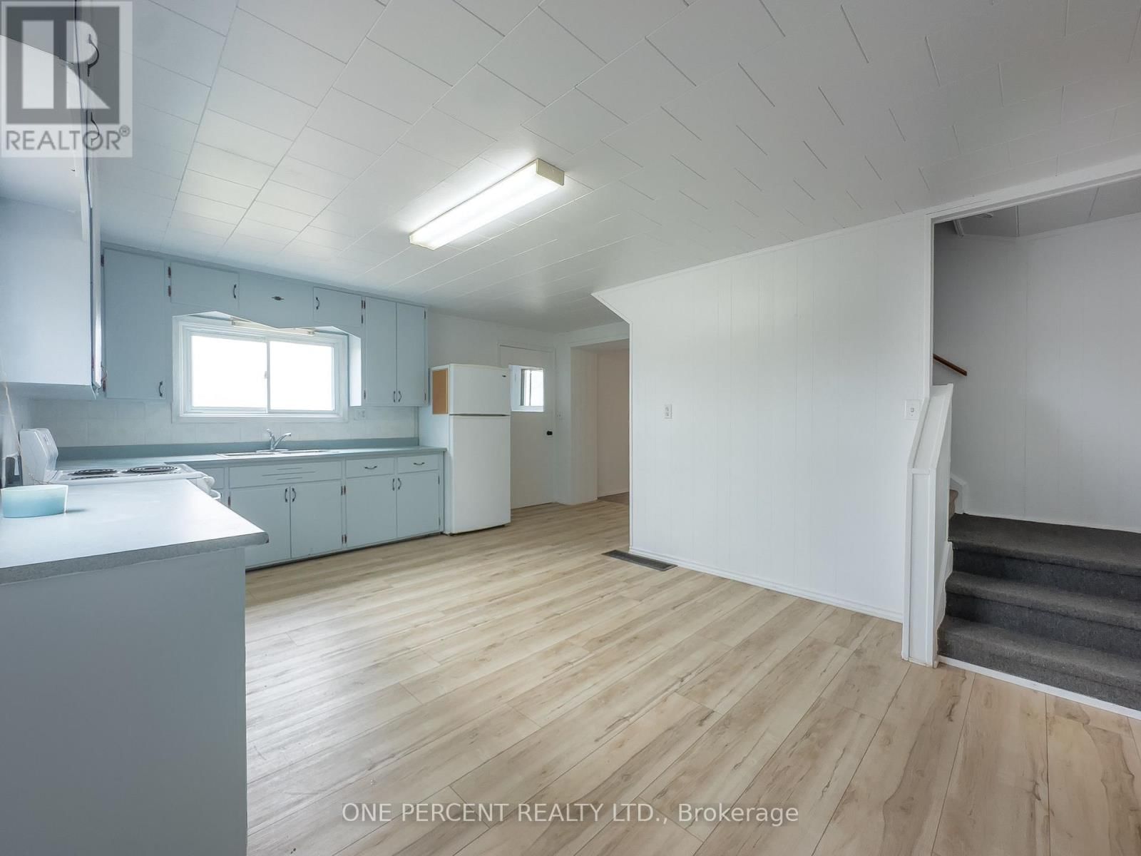 91 MAPLE STREET Image 11