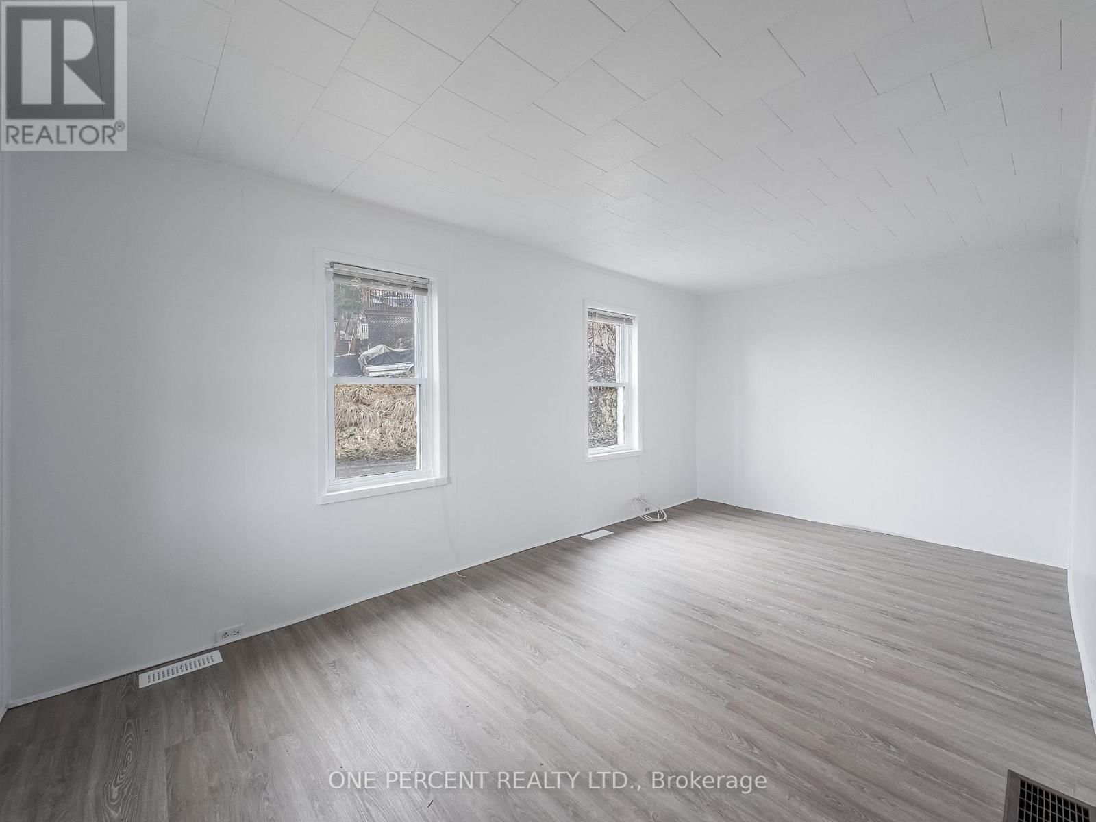 91 MAPLE STREET Image 17