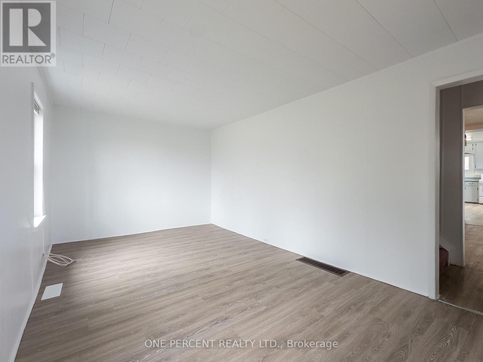 91 MAPLE STREET Image 19