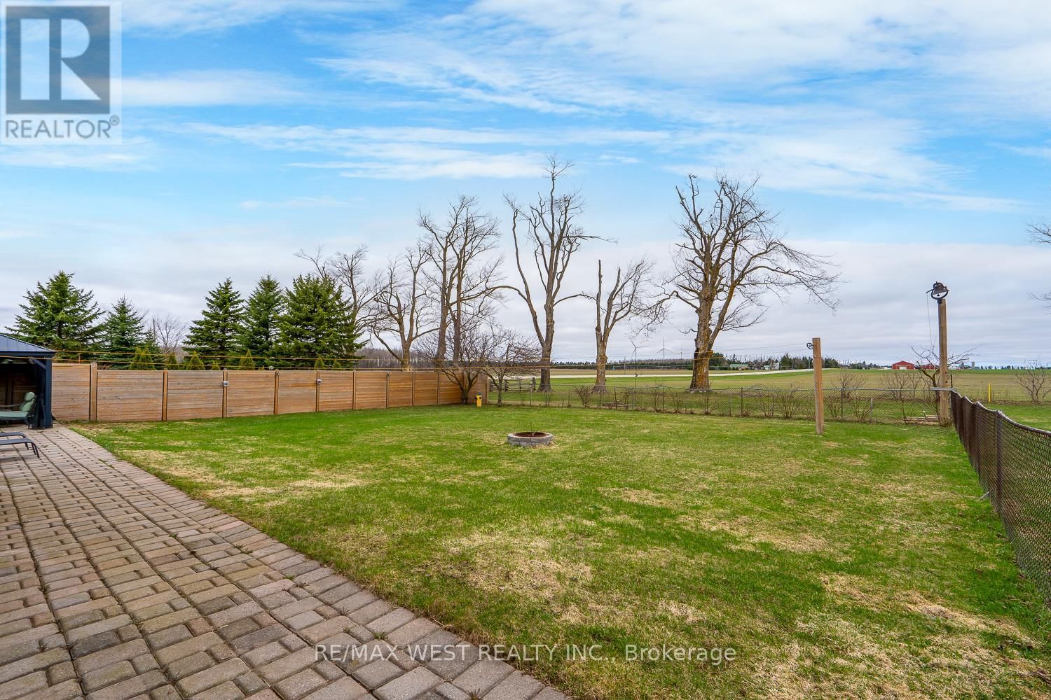 518079 COUNTY ROAD 124 Image 17