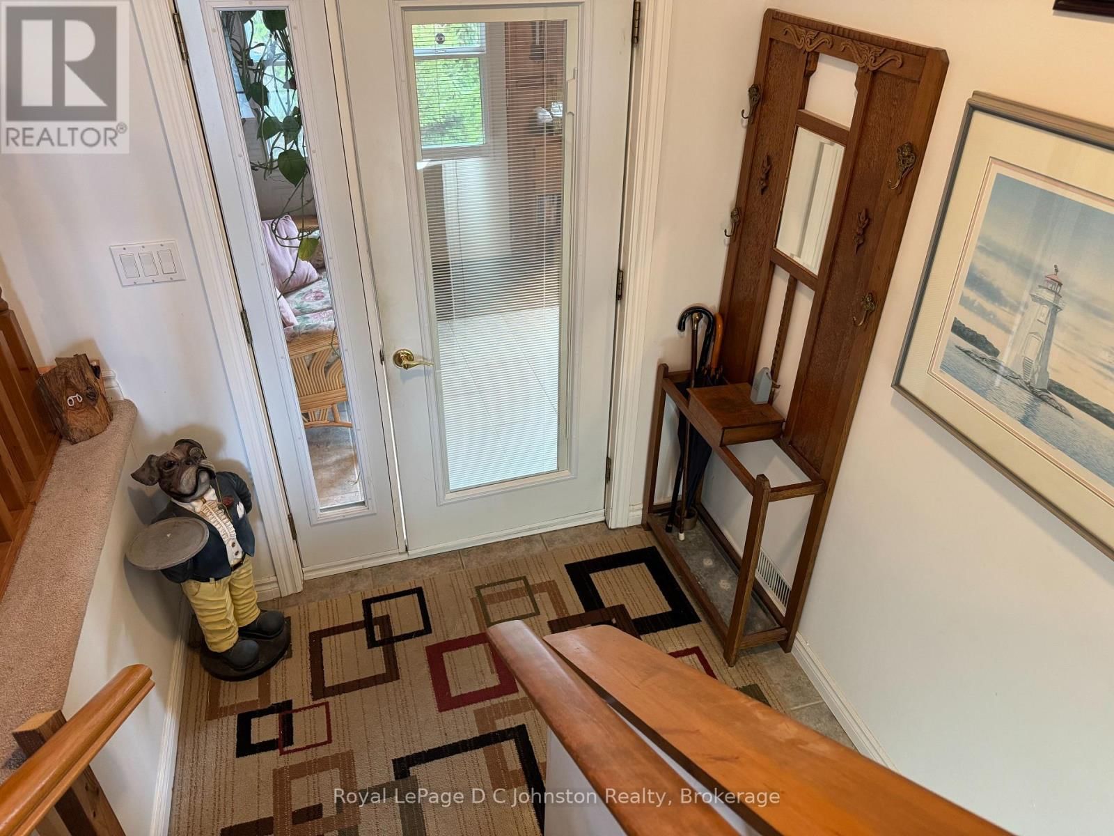 373 CARLISLE STREET Image 8