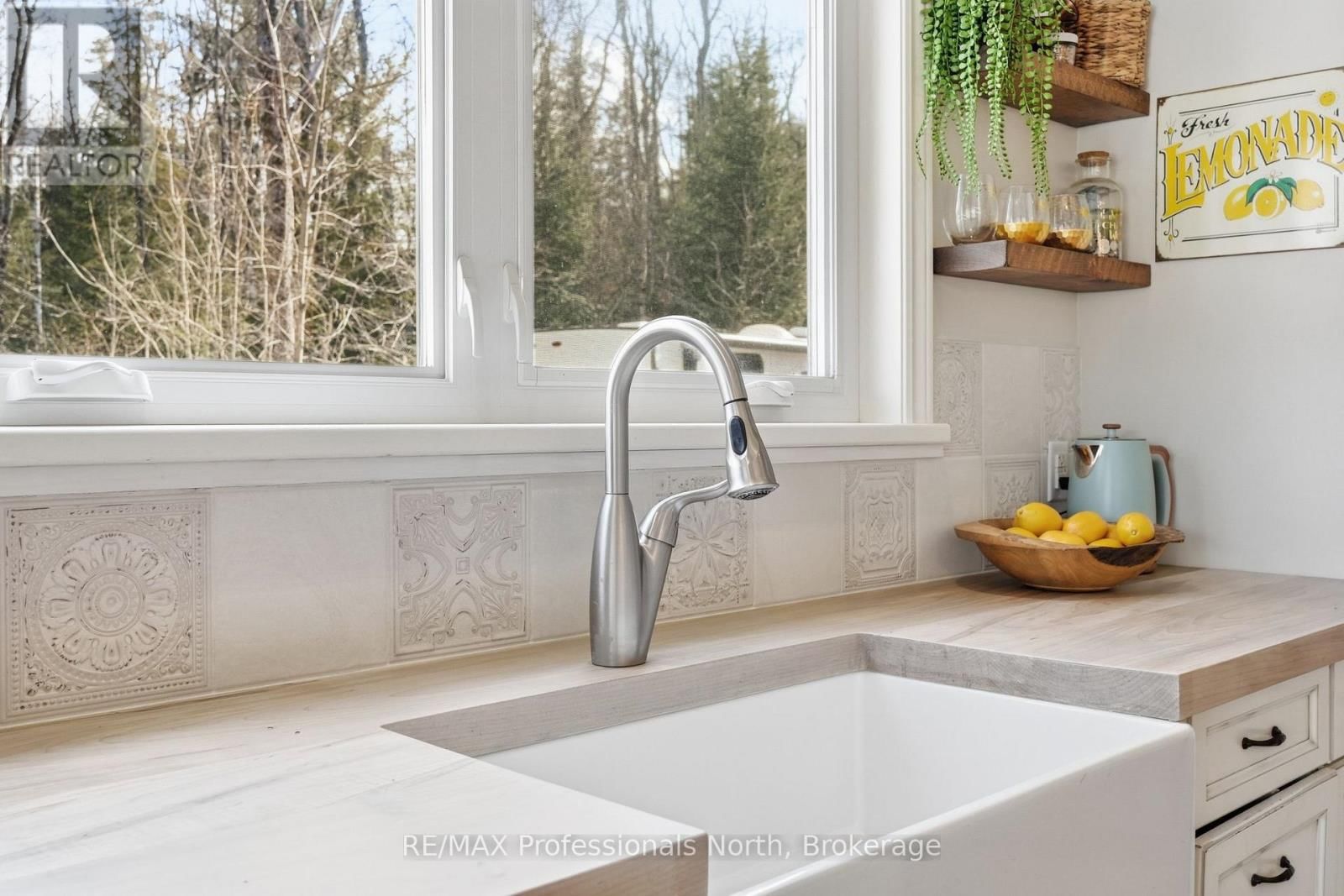 1289 PURBROOK ROAD Image 18