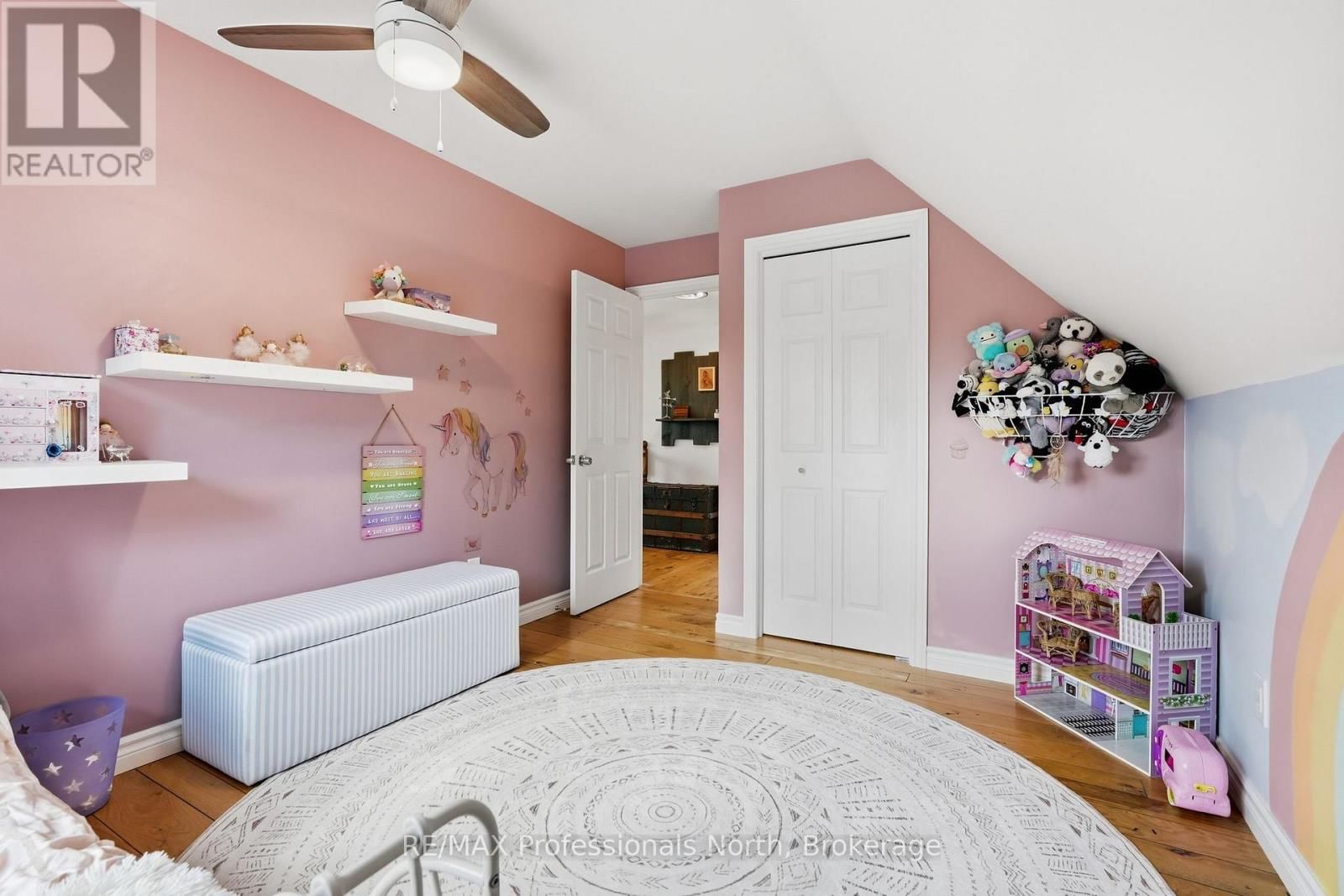 1289 PURBROOK ROAD Image 32