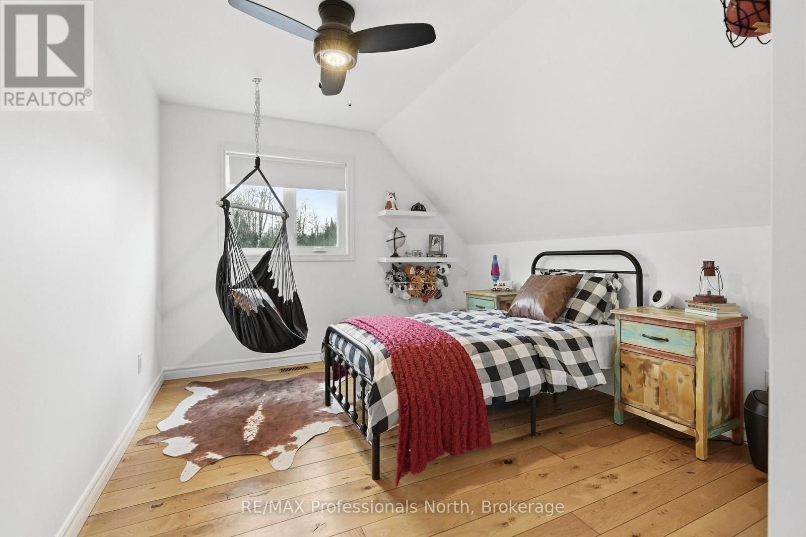 1289 PURBROOK ROAD Image 33