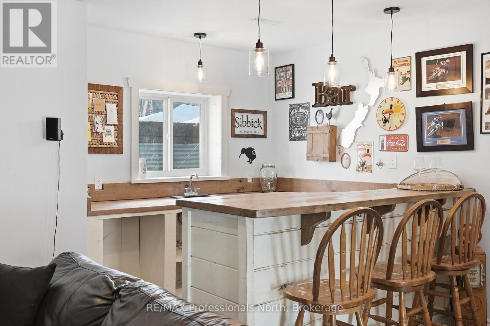 1289 PURBROOK ROAD Image 38