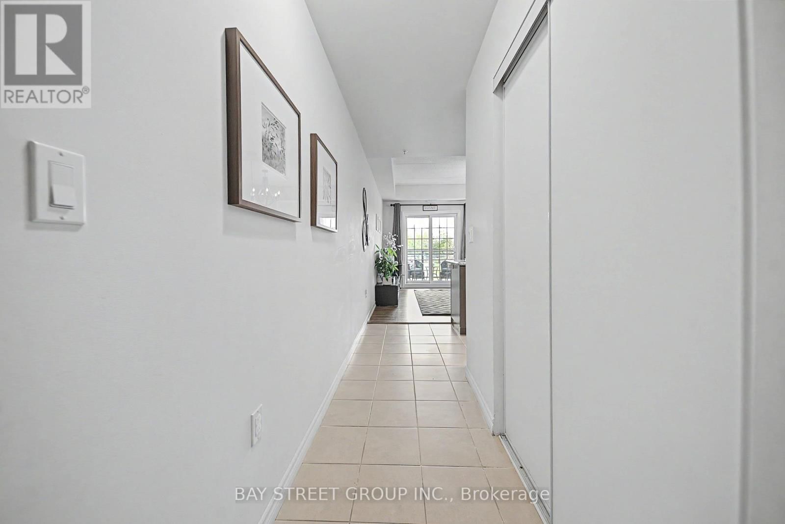 132 - 1077 GORDON STREET Image 10