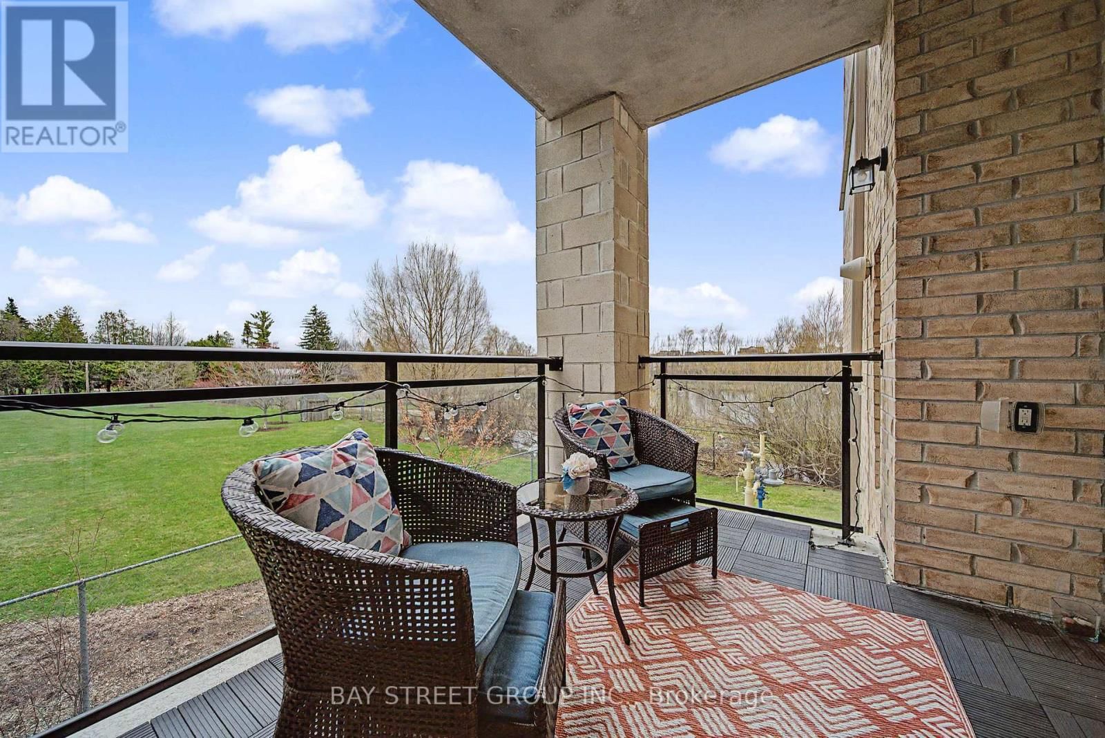 132 - 1077 GORDON STREET Image 32