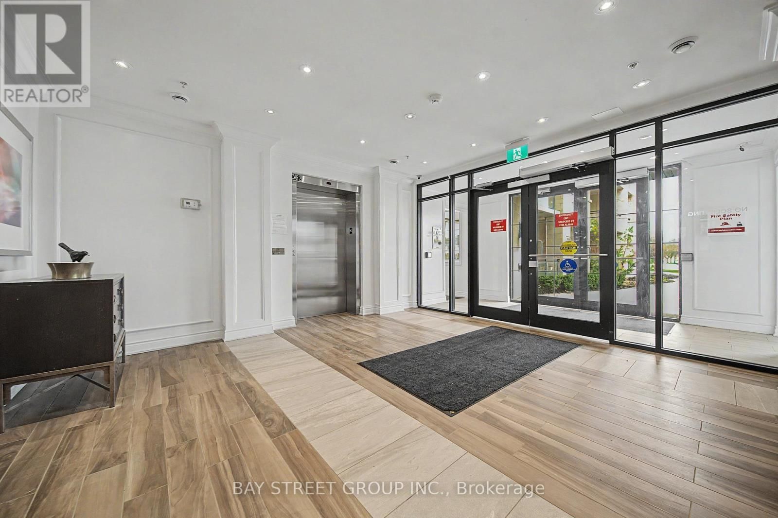 132 - 1077 GORDON STREET Image 6