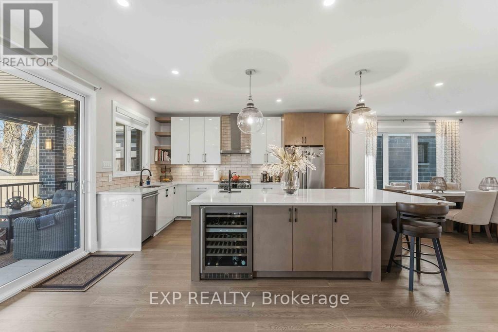 937 FALAISE ROAD Image 10