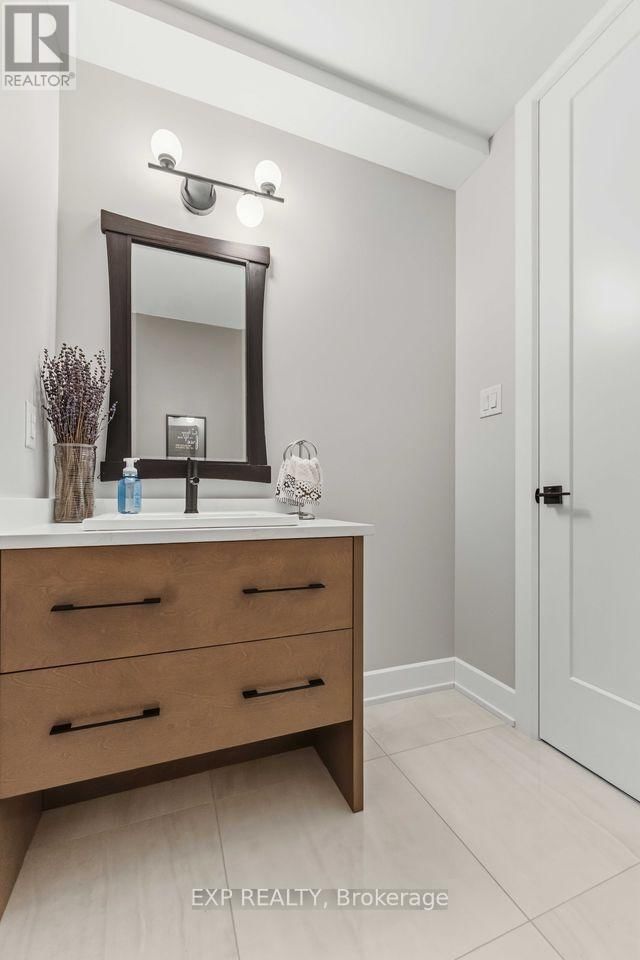 937 FALAISE ROAD Image 15