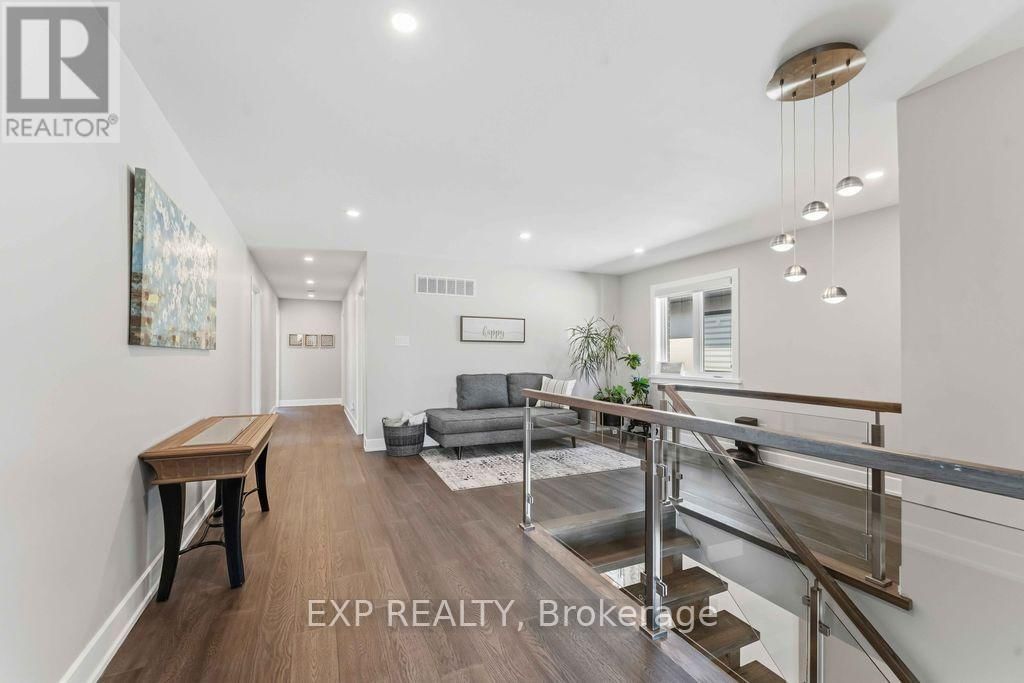 937 FALAISE ROAD Image 18