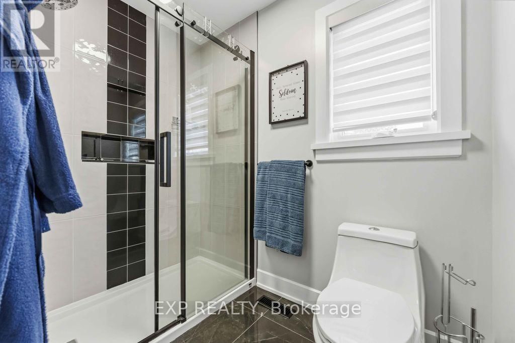 937 FALAISE ROAD Image 27