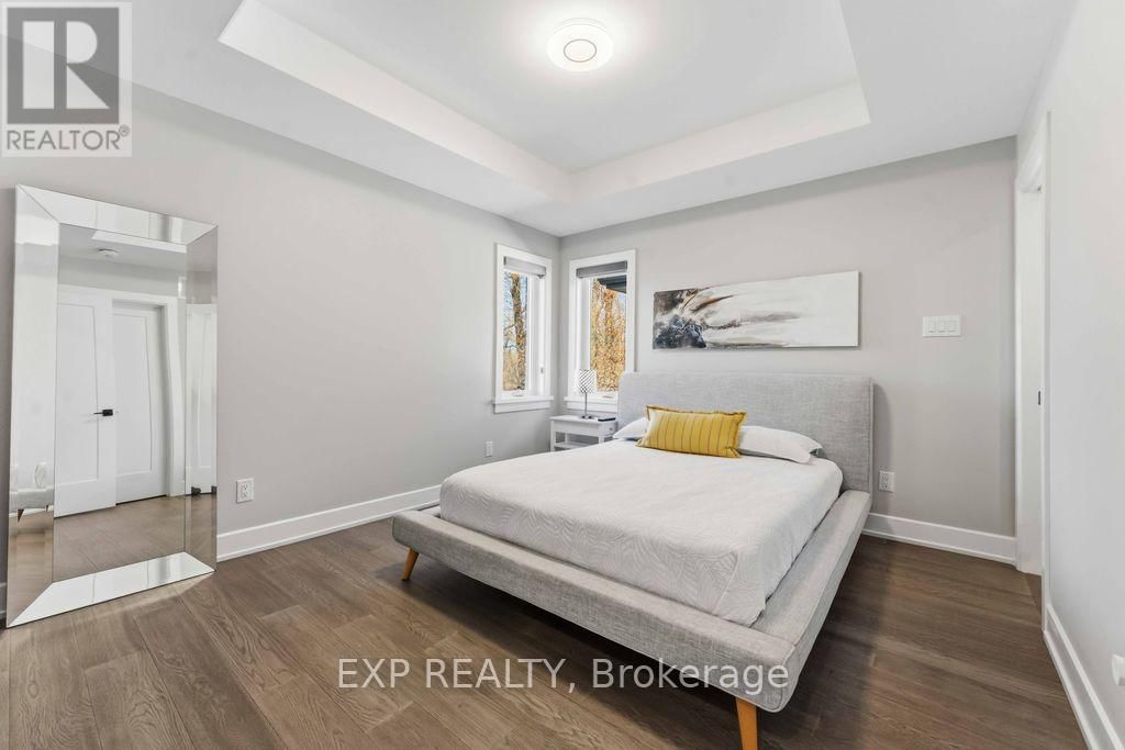 937 FALAISE ROAD Image 31