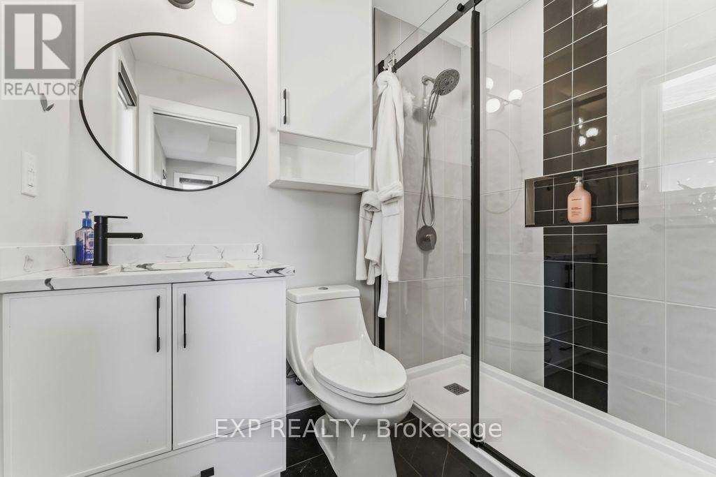 937 FALAISE ROAD Image 32