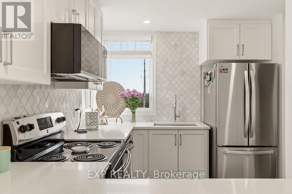 32 - 2621 LONGFIELDS DRIVE Image 14