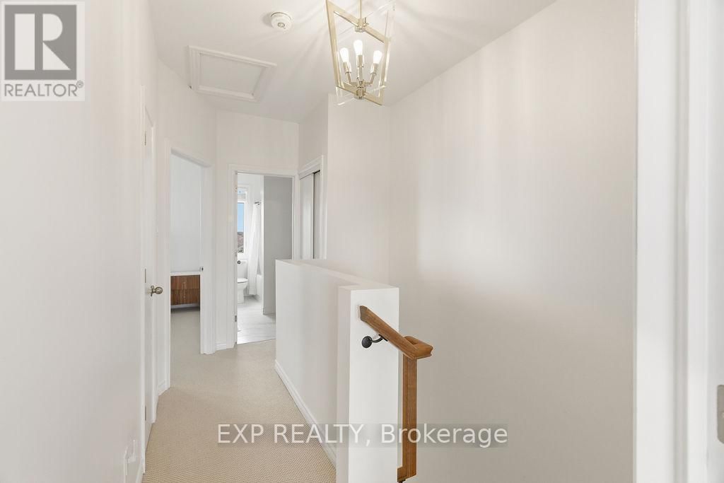 32 - 2621 LONGFIELDS DRIVE Image 18