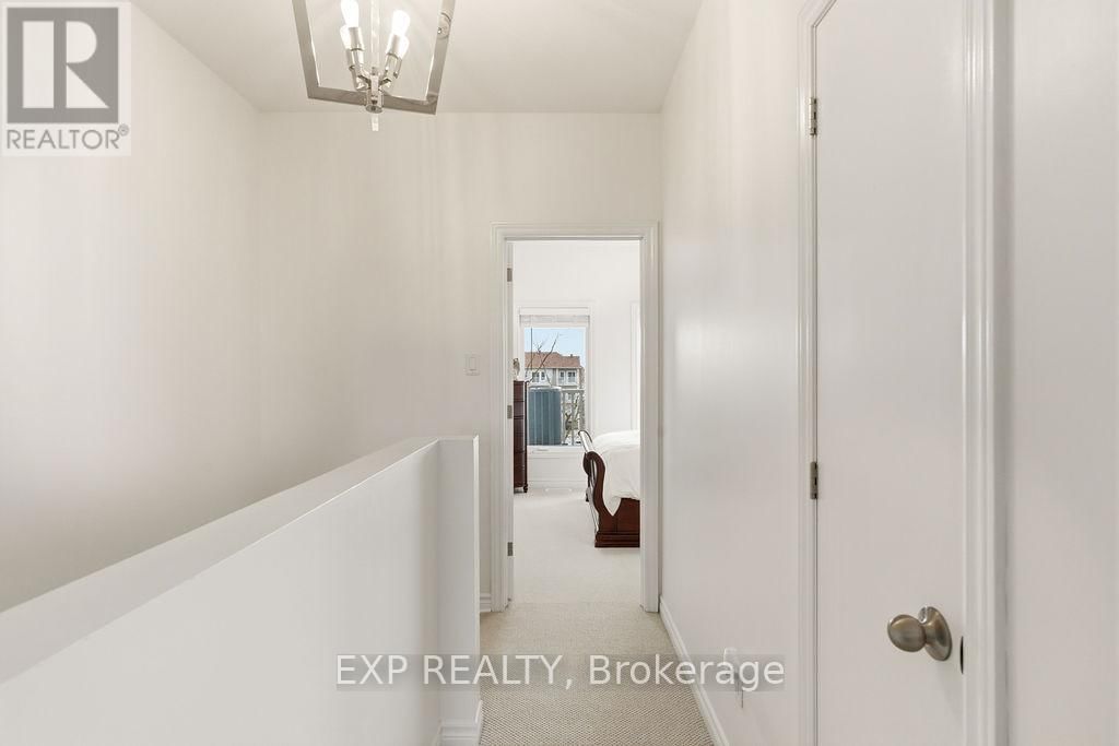 32 - 2621 LONGFIELDS DRIVE Image 19