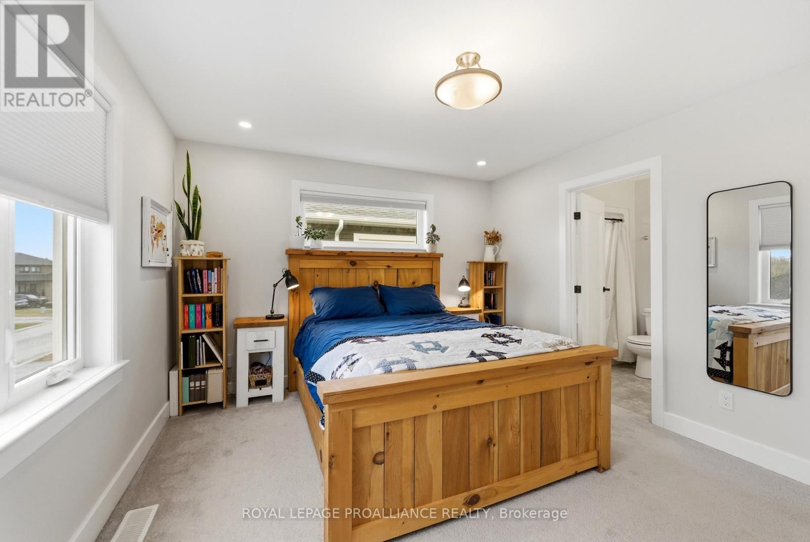 84 POTTER DRIVE Image 18