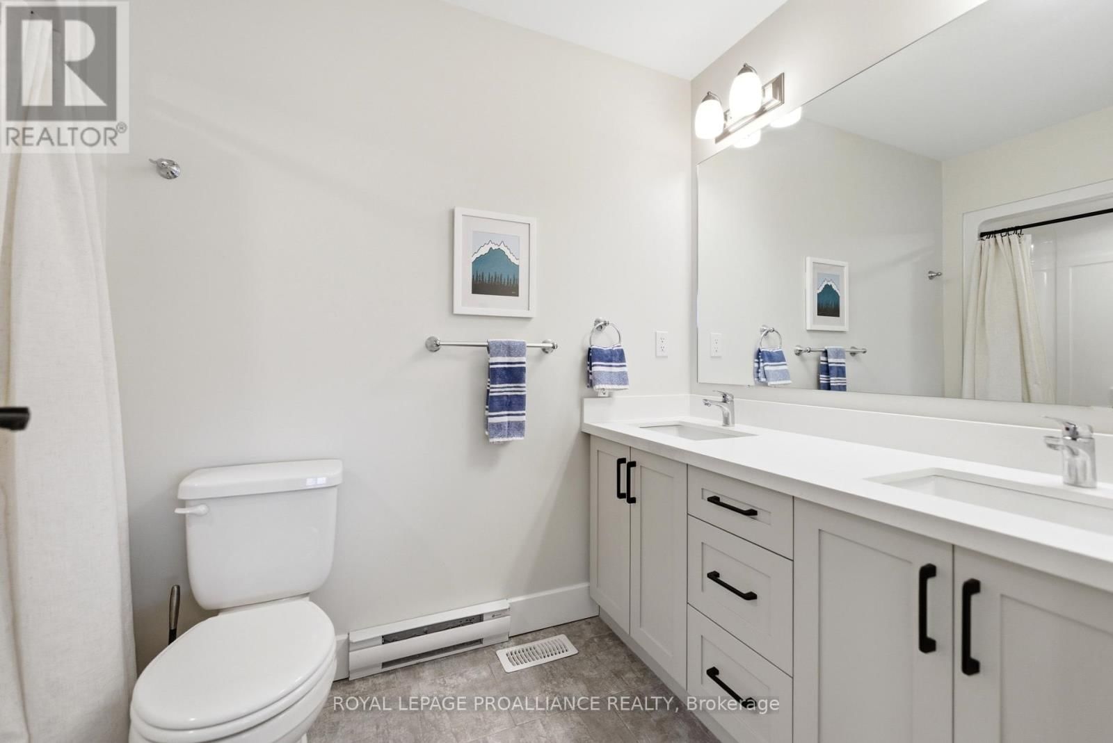 84 POTTER DRIVE Image 20