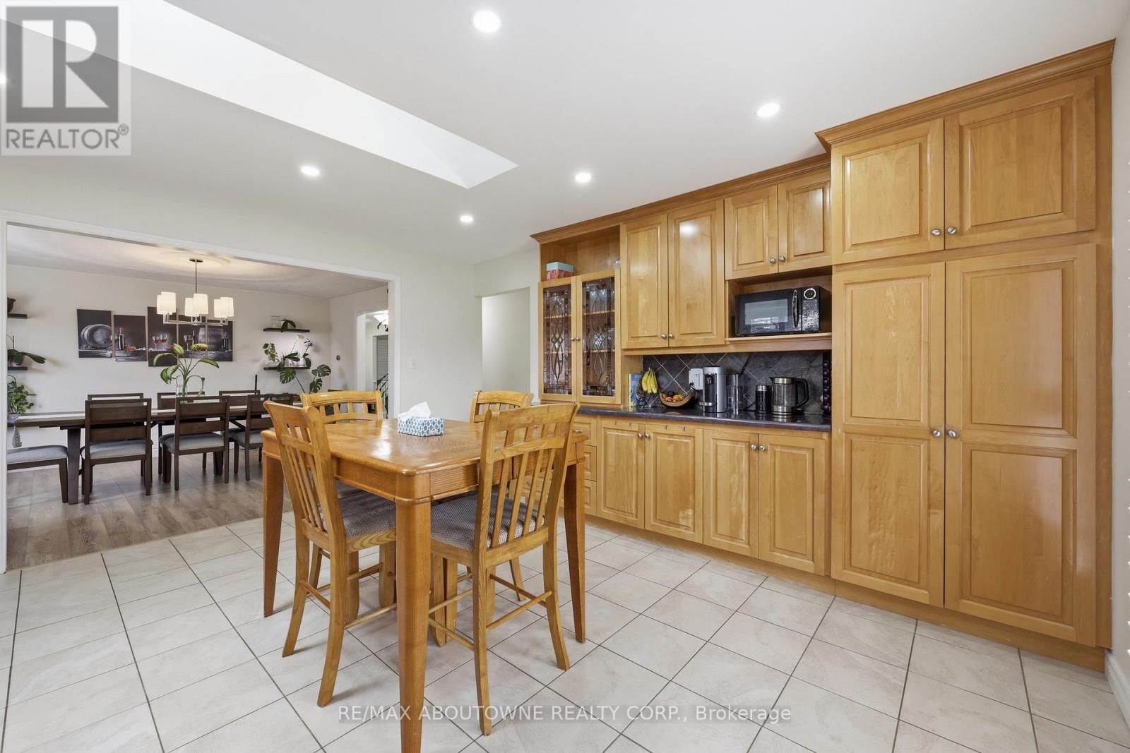 58 KILBOURN AVENUE Image 20