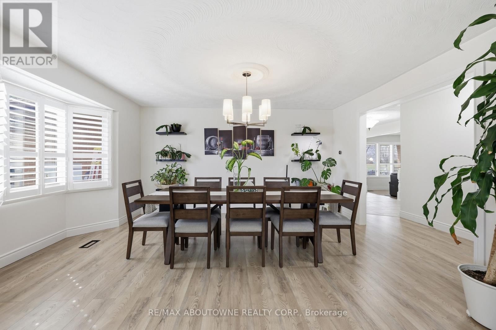 58 KILBOURN AVENUE Image 22