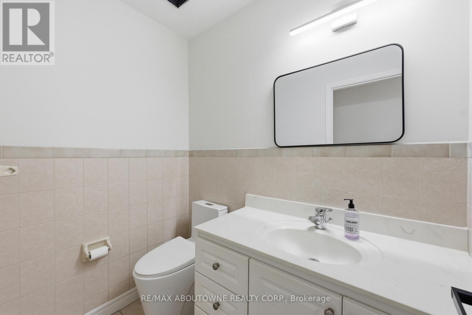 58 KILBOURN AVENUE Image 29