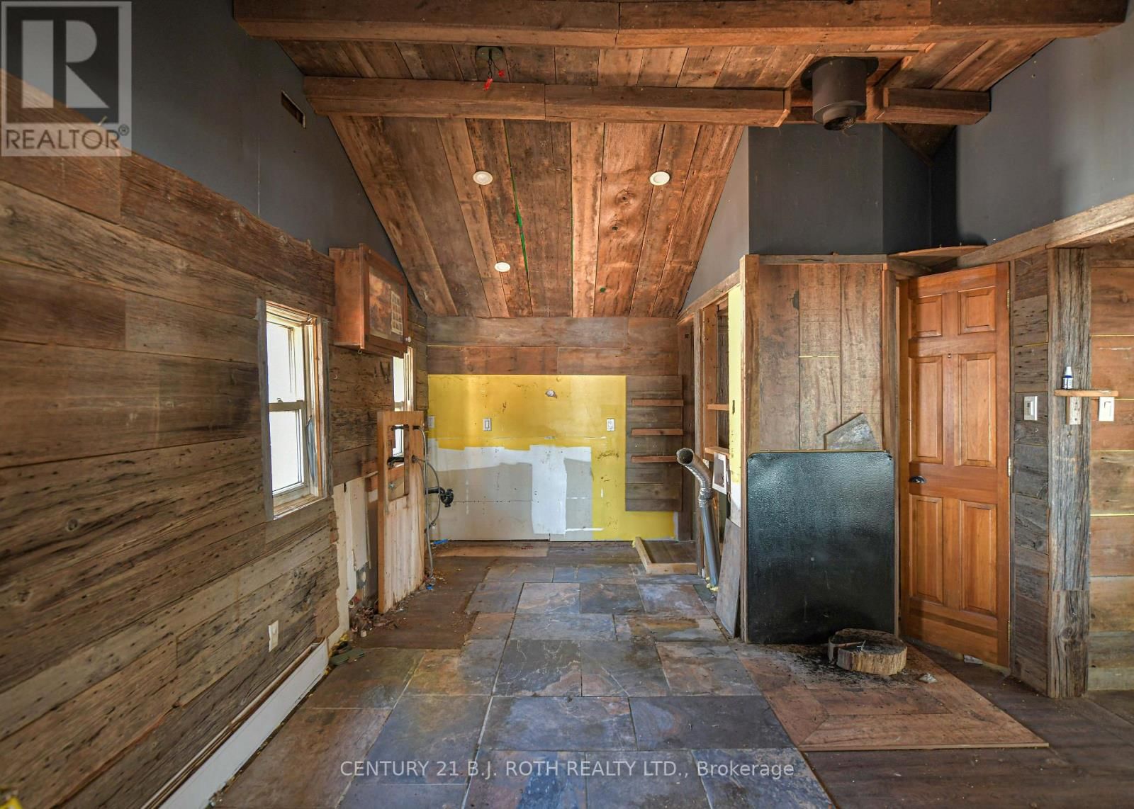 1 - 230-232 LAKE DALRYMPLE ROAD Image 11