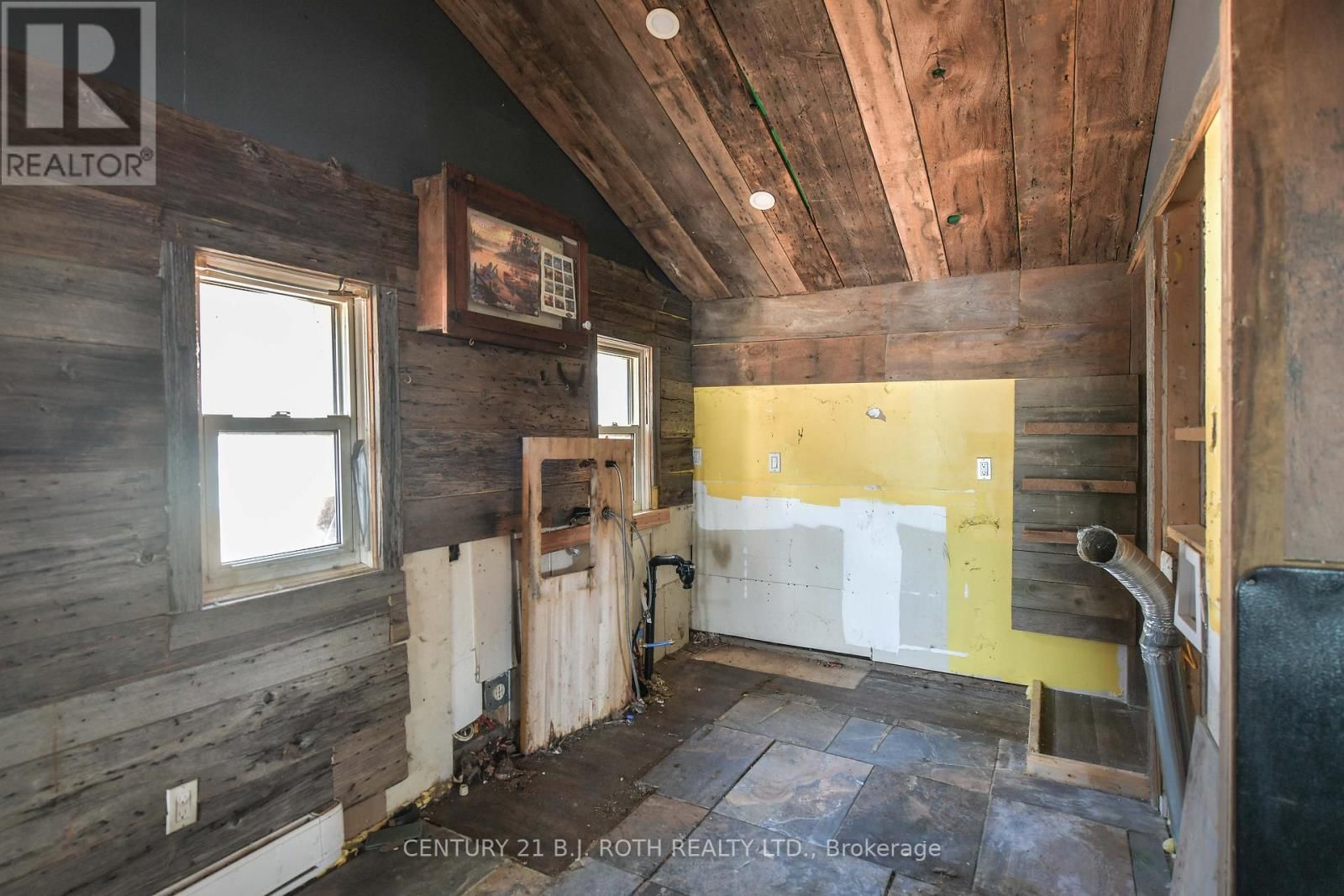 1 - 230-232 LAKE DALRYMPLE ROAD Image 19