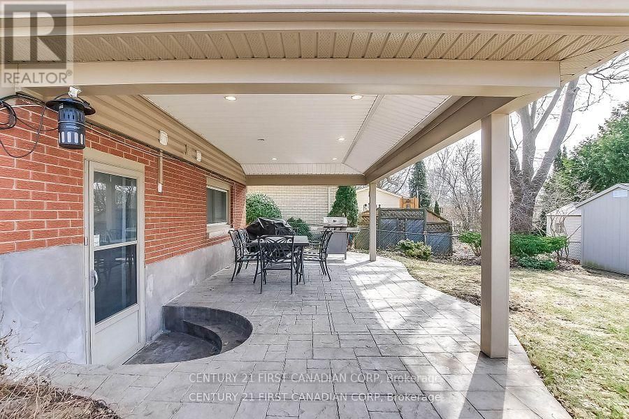 1473 GLENGARRY AVENUE Image 22