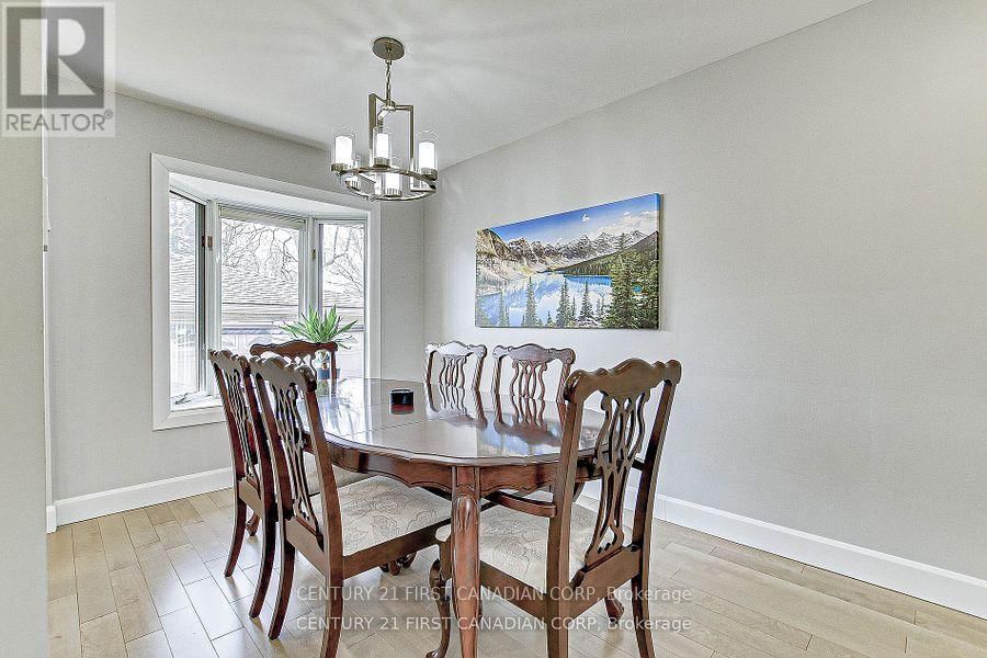 1473 GLENGARRY AVENUE Image 7