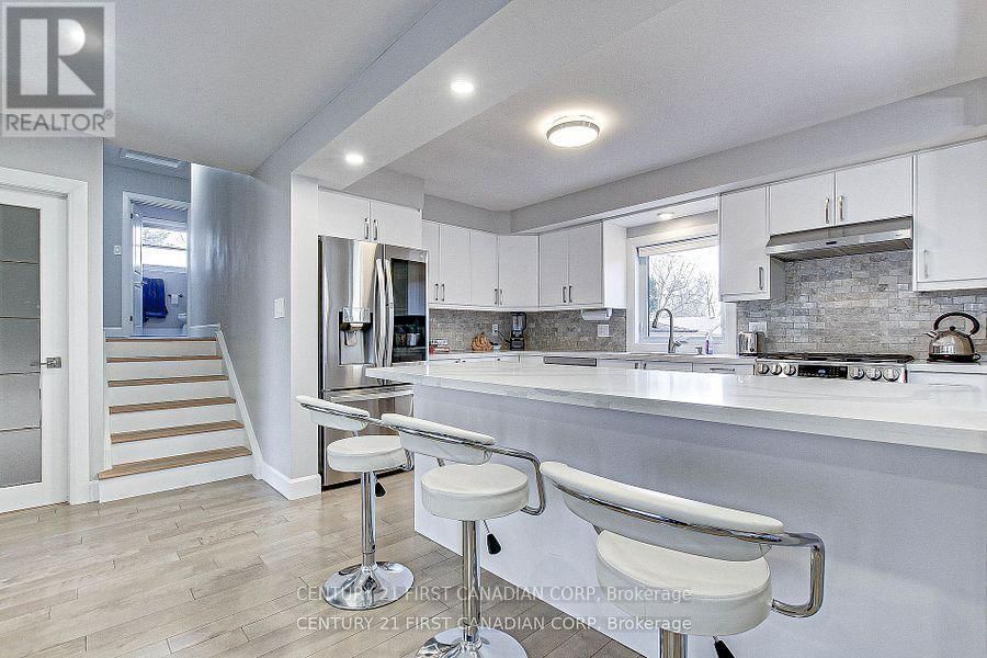 1473 GLENGARRY AVENUE Image 8