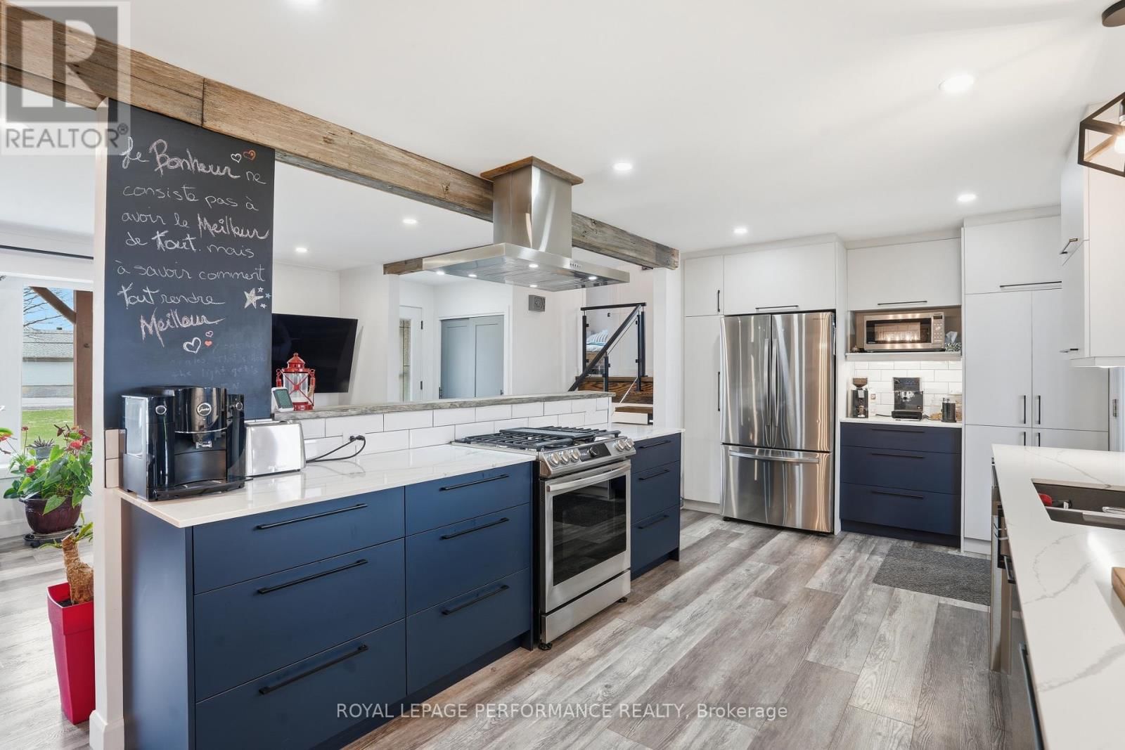 3595 FRONT ROAD Image 11