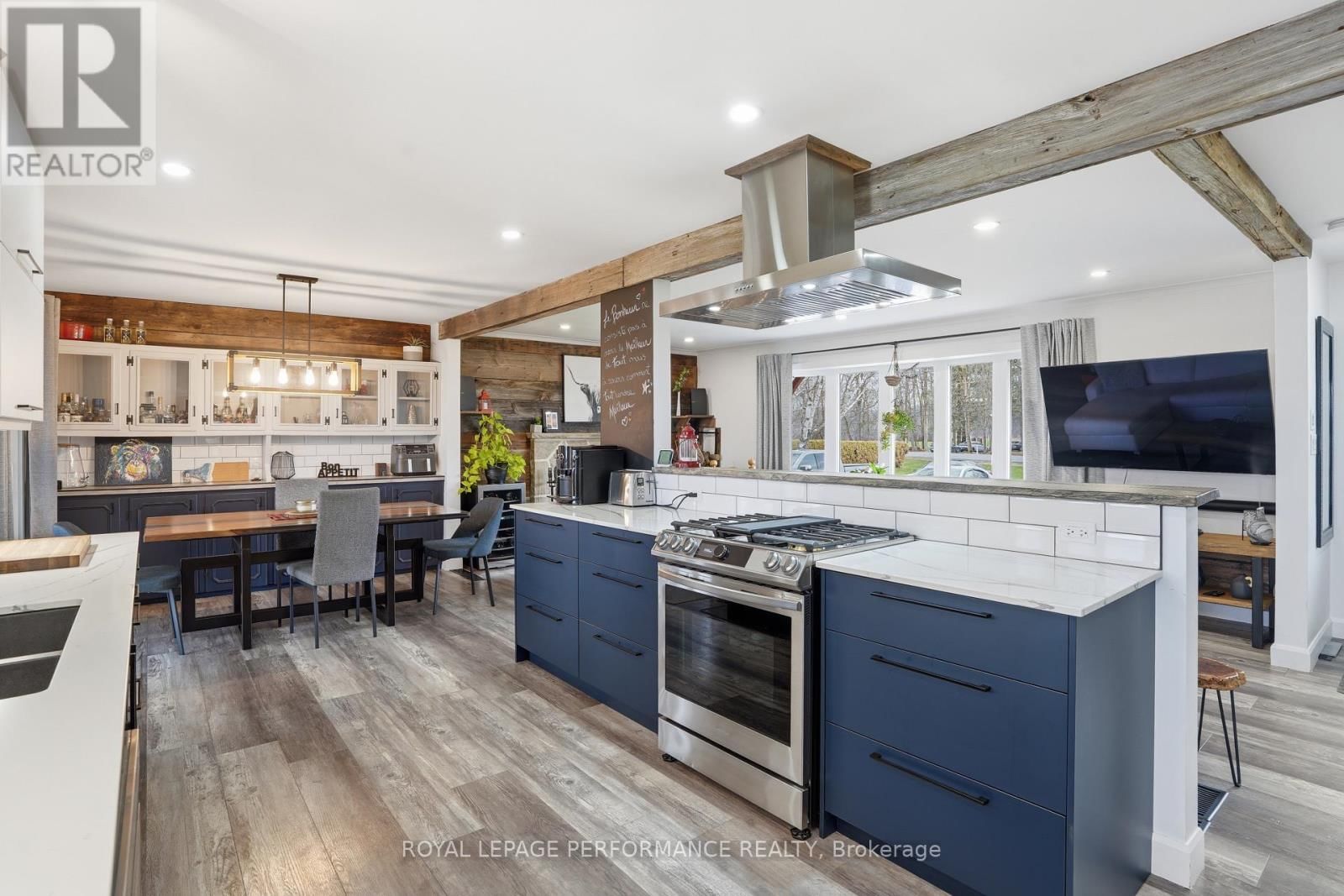 3595 FRONT ROAD Image 13