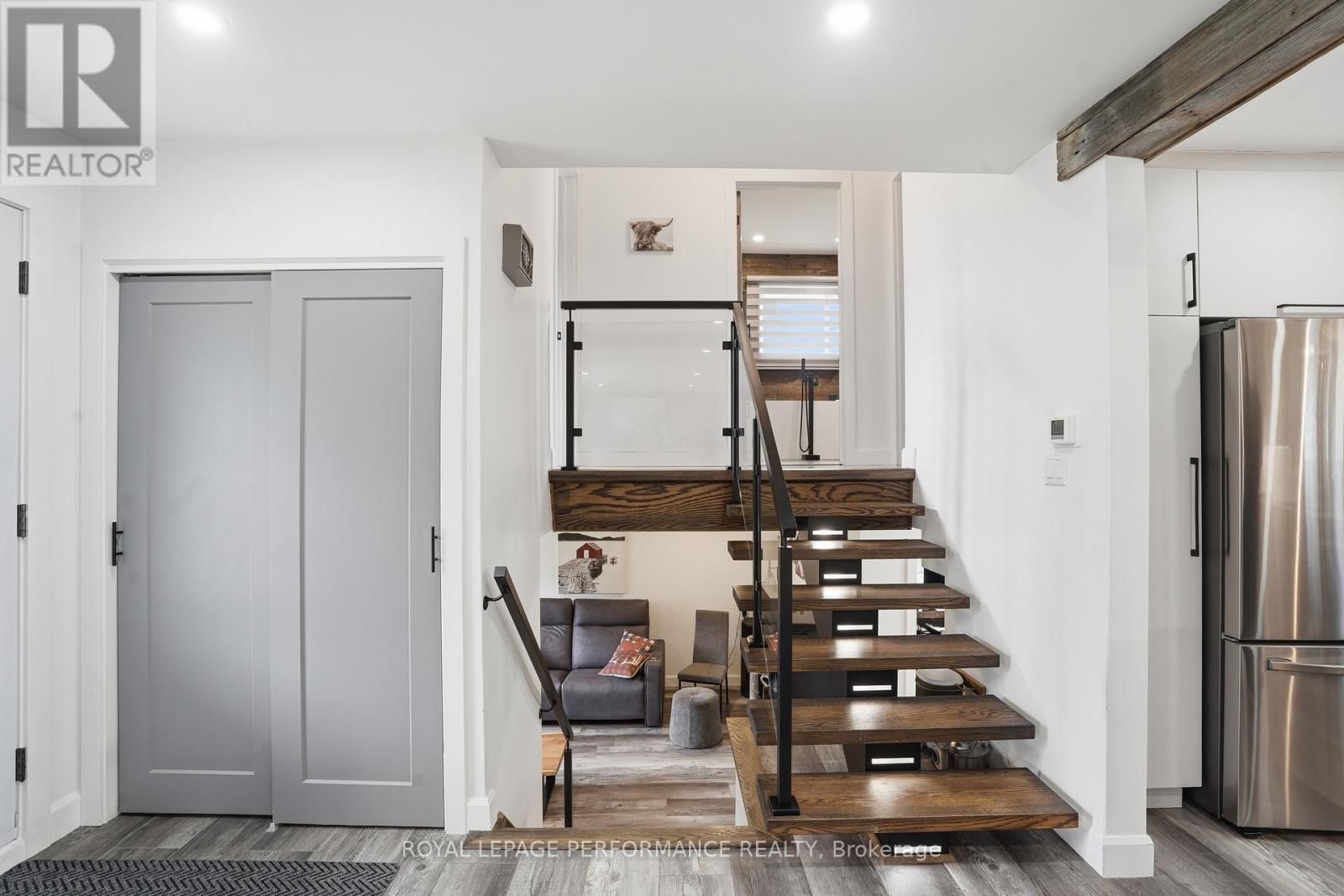 3595 FRONT ROAD Image 16