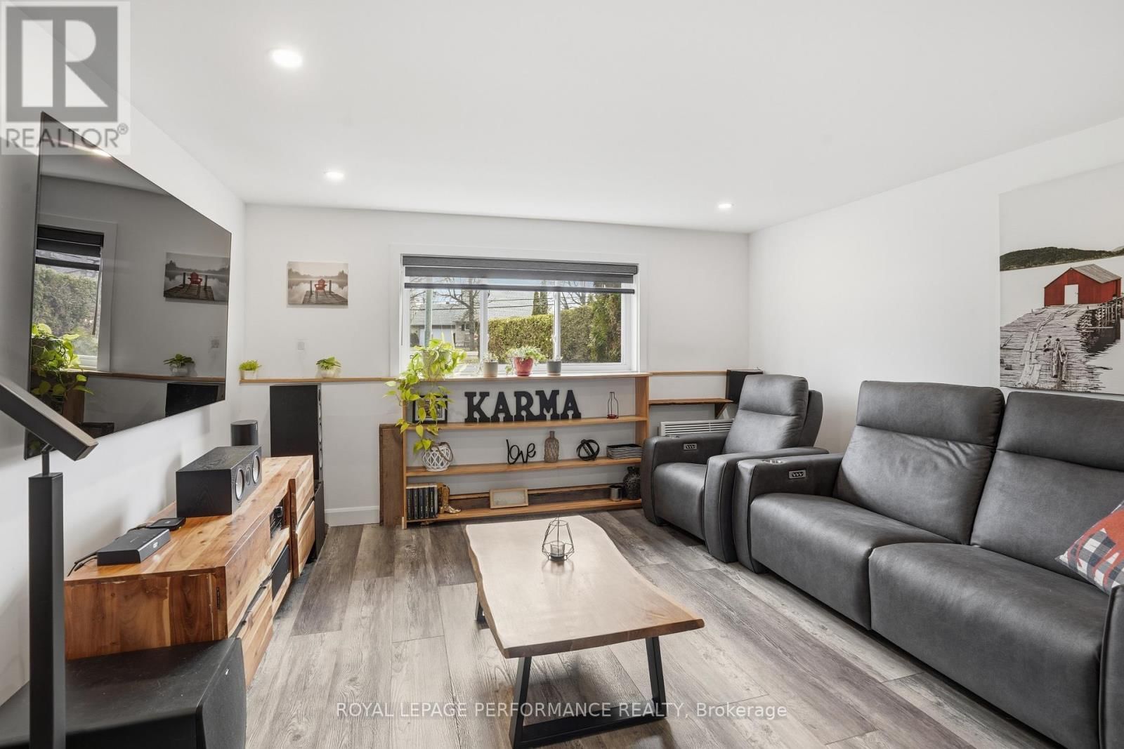 3595 FRONT ROAD Image 22