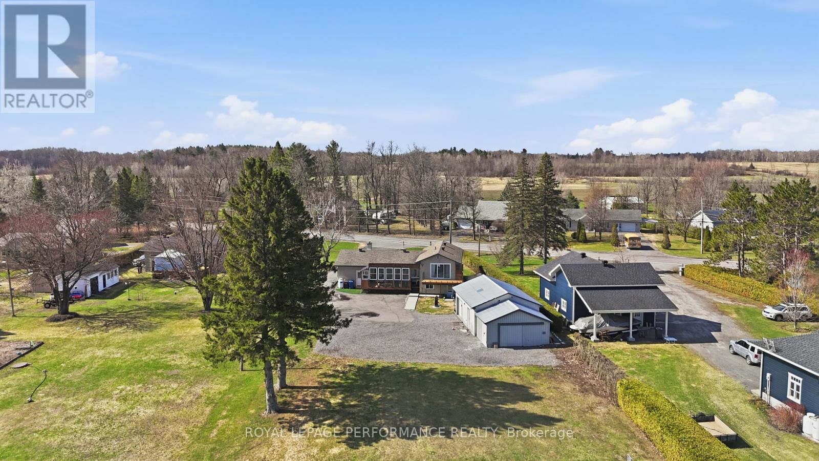 3595 FRONT ROAD Image 44