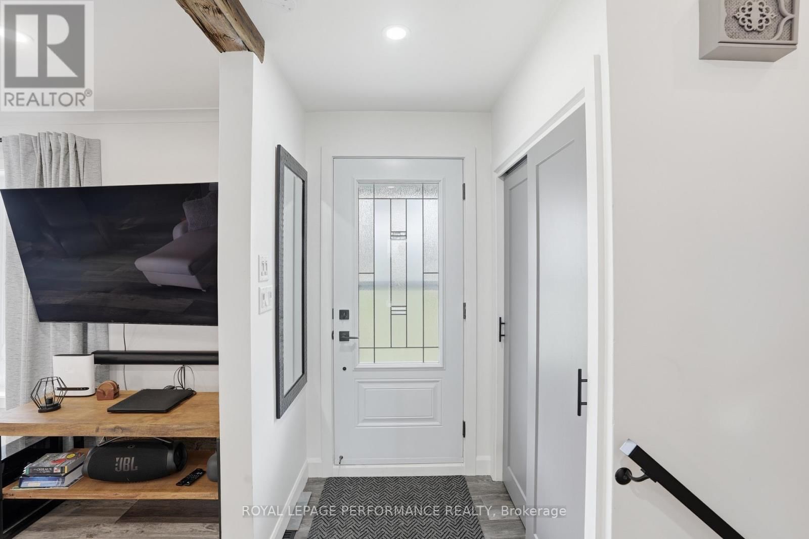 3595 FRONT ROAD Image 5