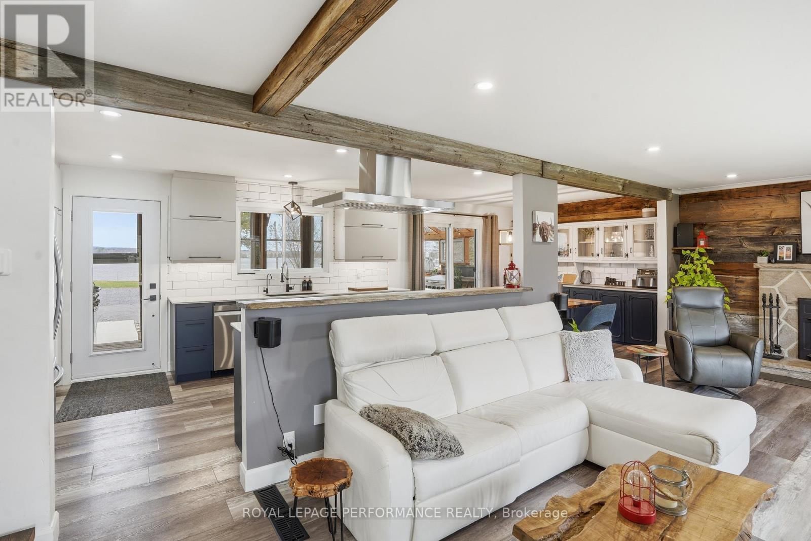 3595 FRONT ROAD Image 6