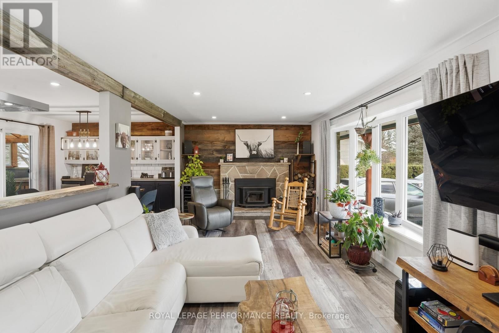 3595 FRONT ROAD Image 7