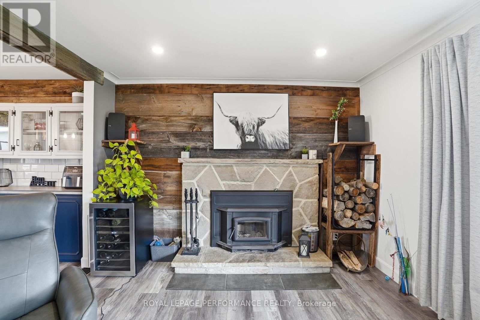 3595 FRONT ROAD Image 8