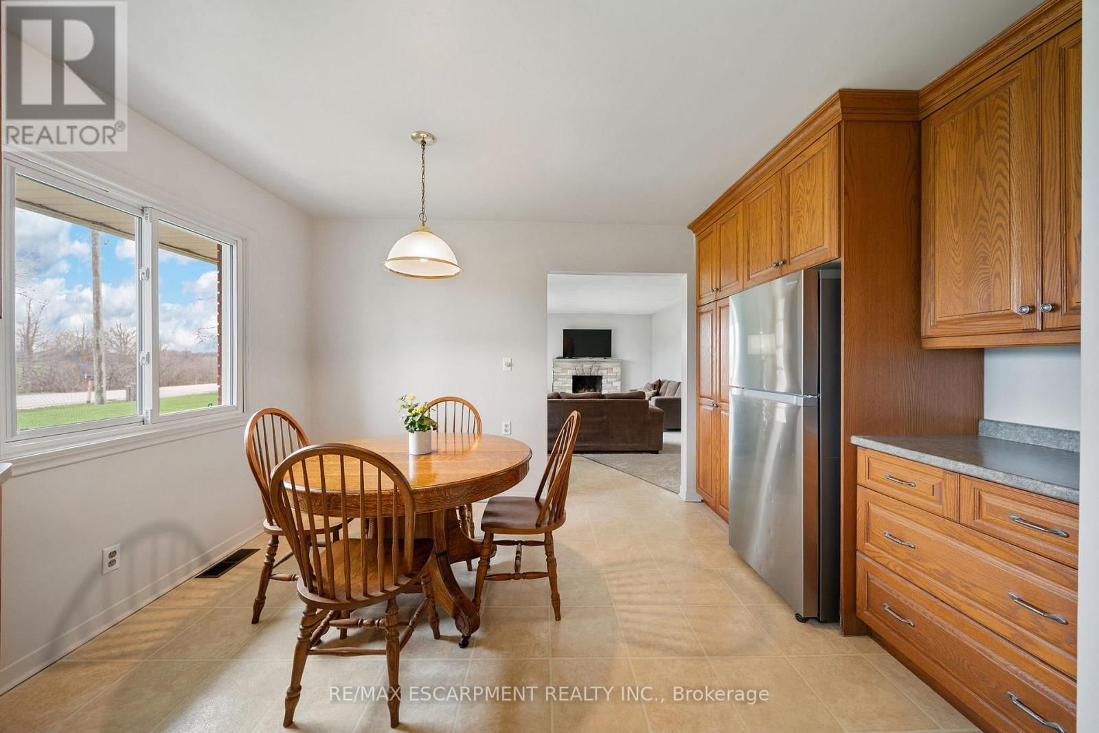 2223 HALL ROAD Image 13