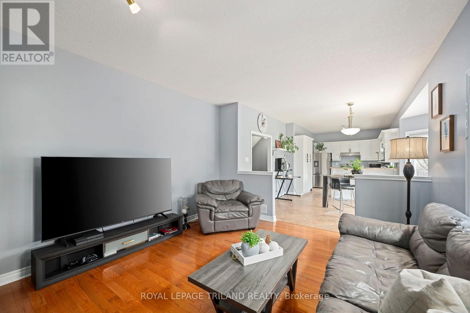 151 KNIGHTS BRIDGE ROAD Image 16