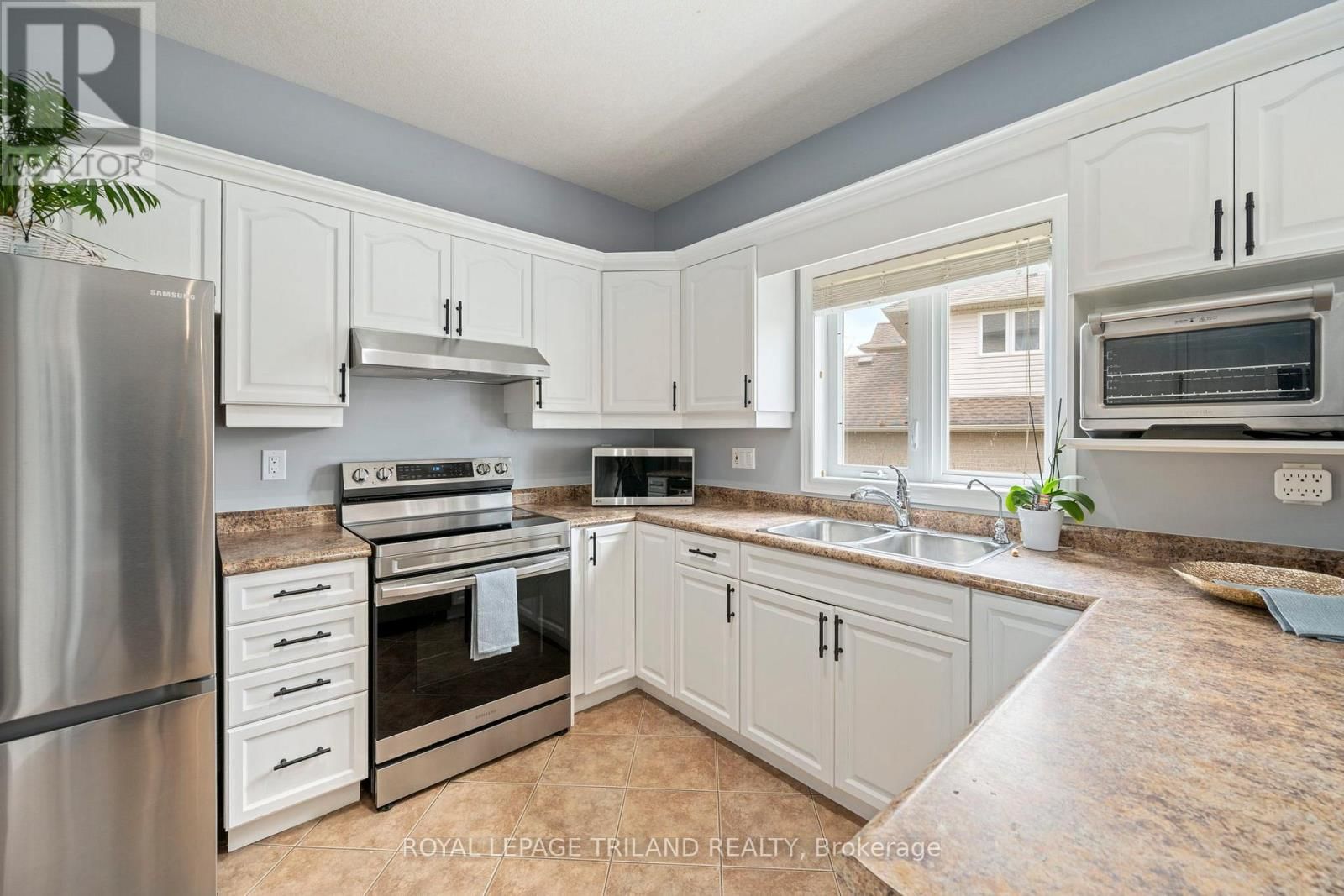 151 KNIGHTS BRIDGE ROAD Image 20