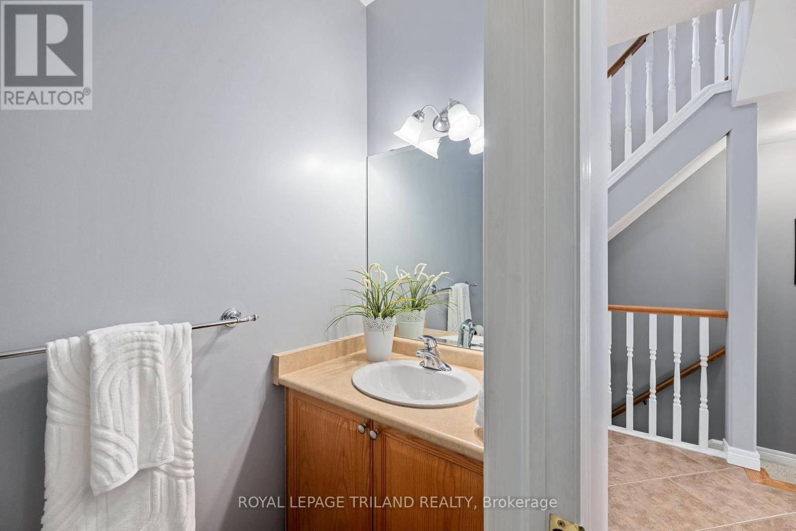 151 KNIGHTS BRIDGE ROAD Image 23