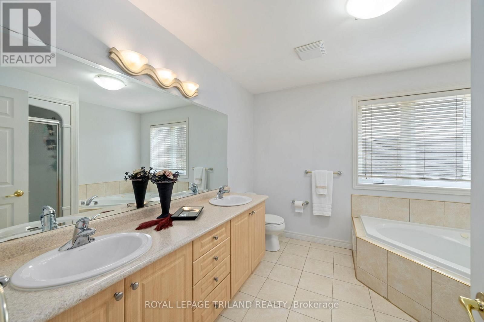 151 KNIGHTS BRIDGE ROAD Image 28